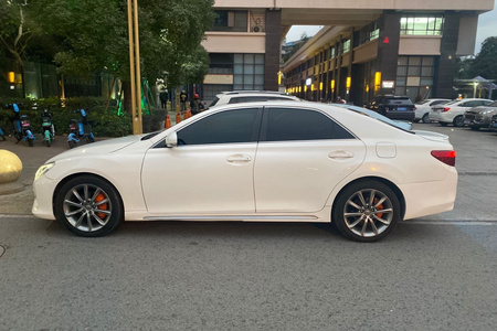 汕头二手丰田锐志 2013款 2.5S 菁锐版
