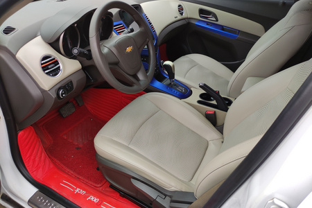 信阳二手雪佛兰科鲁兹 2016款 三厢 1.5L 自动豪华版
